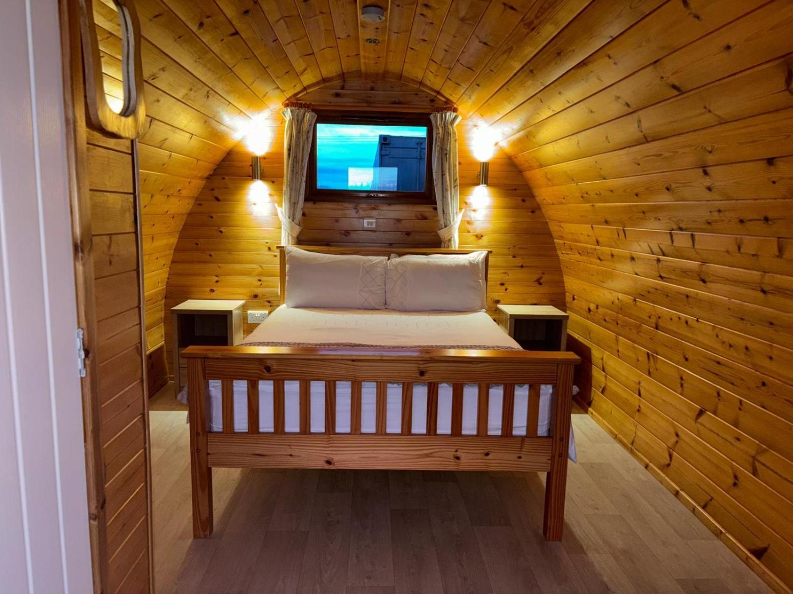 Emlagh, Self Catering Glamping Pods Villa Kilkee Exteriör bild