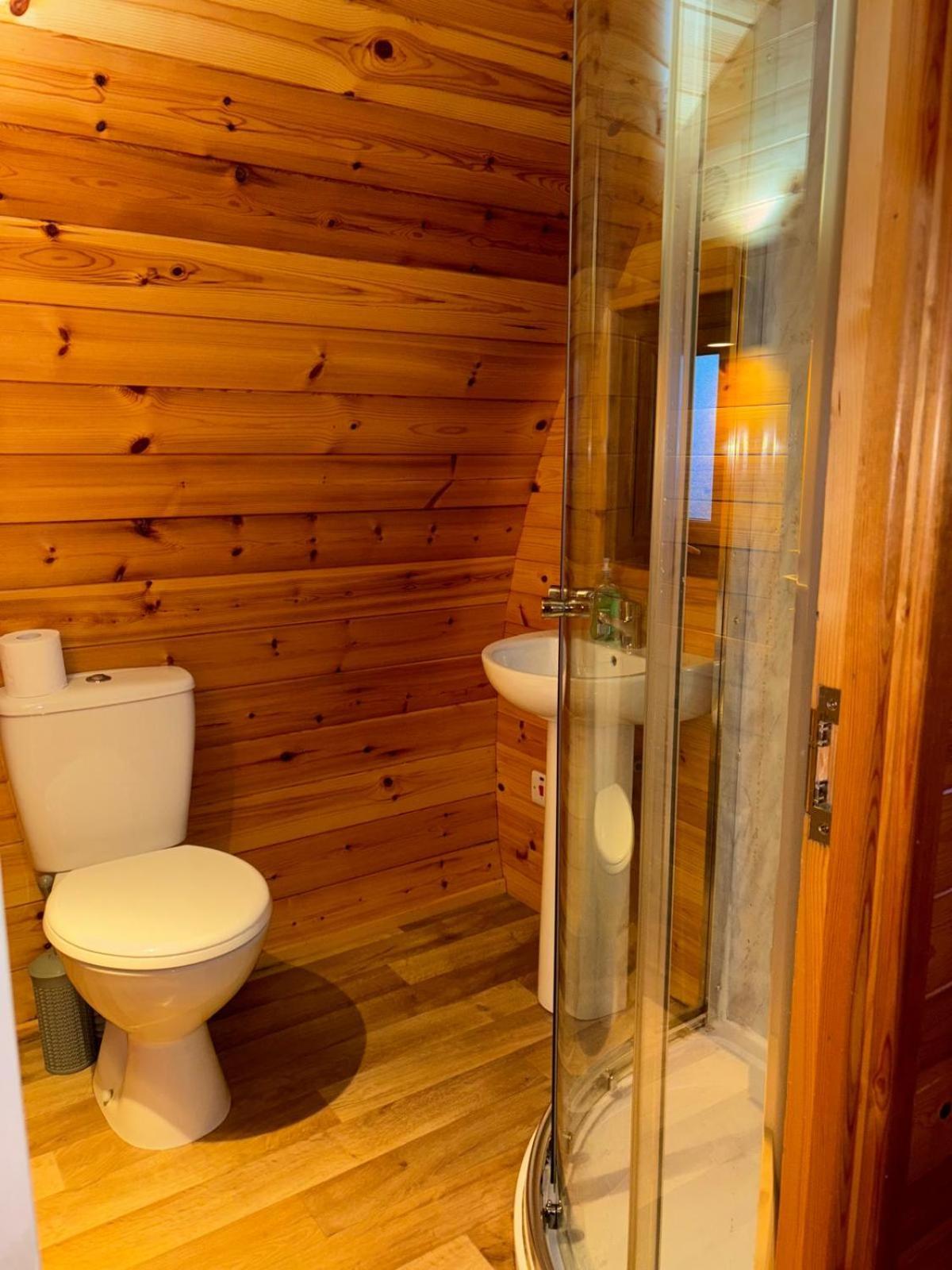Emlagh, Self Catering Glamping Pods Villa Kilkee Exteriör bild